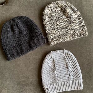 2 Wilfred free toques 1 lululemon toque